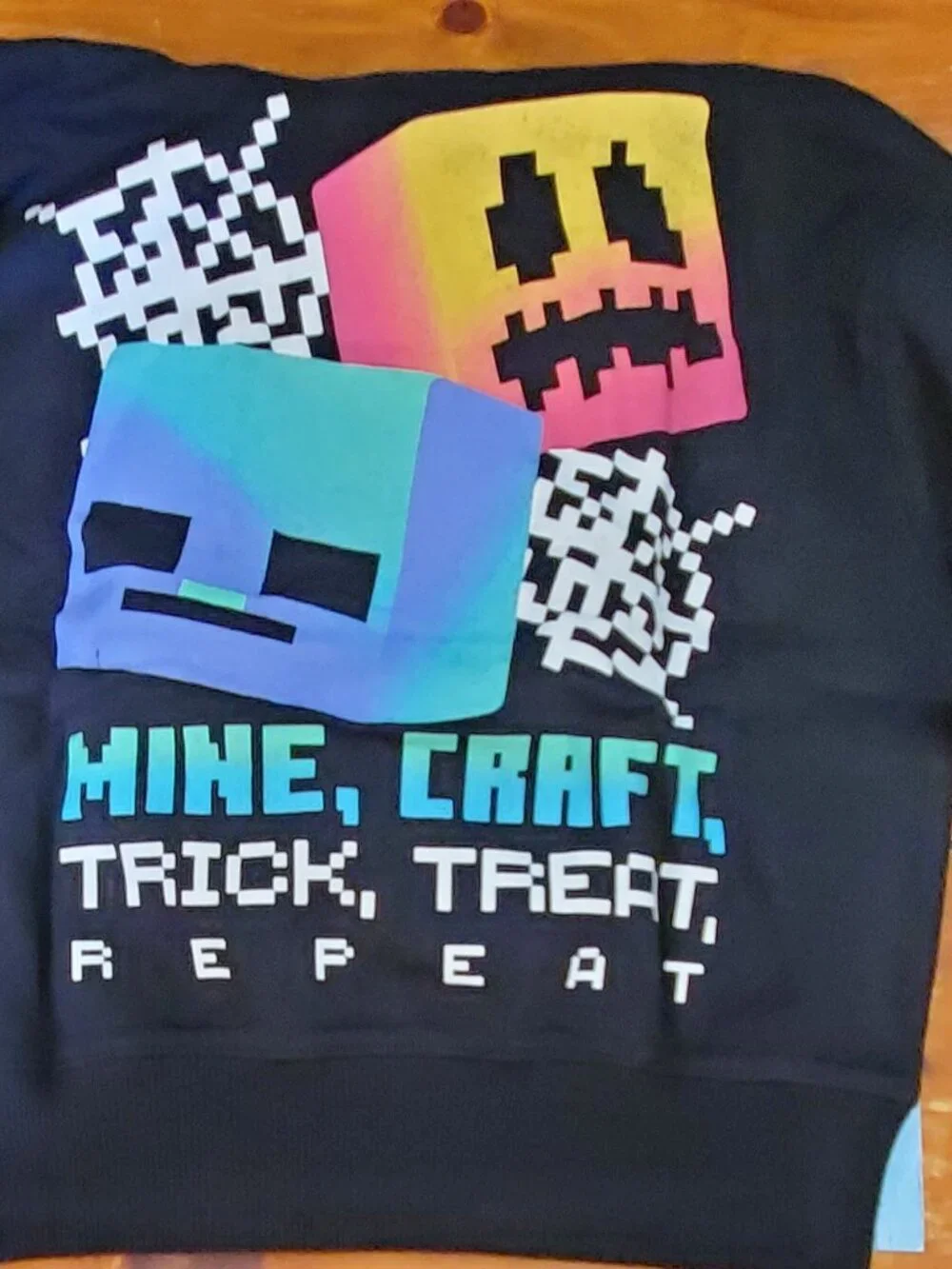Minecraft Graphic Pullover Hoodie for Boys by Old Navy Size 5 (XS) NWT